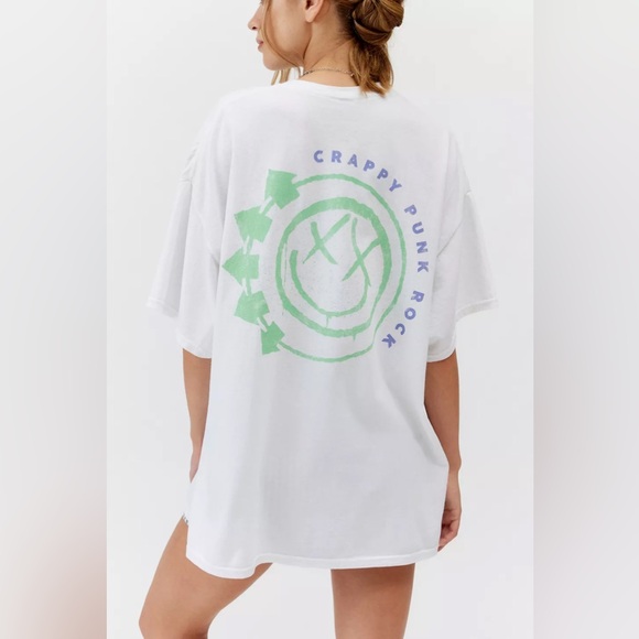 Urban Outfitters Blink 182 Graphic TShirt Dress - Picture 2 of 3